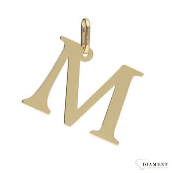 Modne złote wisiorki od sklepu jubilerskiego Diament. Zawieszka w kształcie litery M.jpg